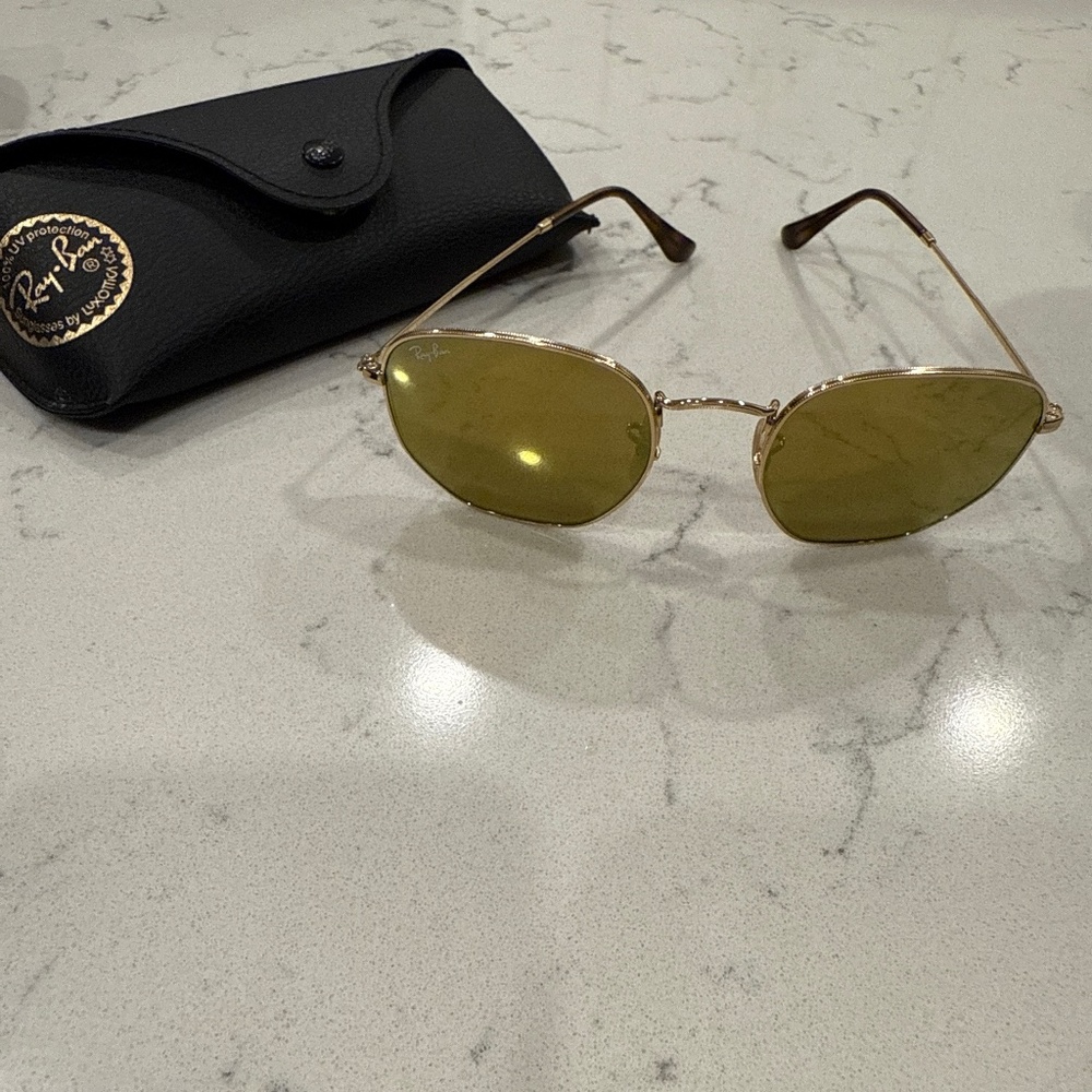Ray ban gold sunglasses